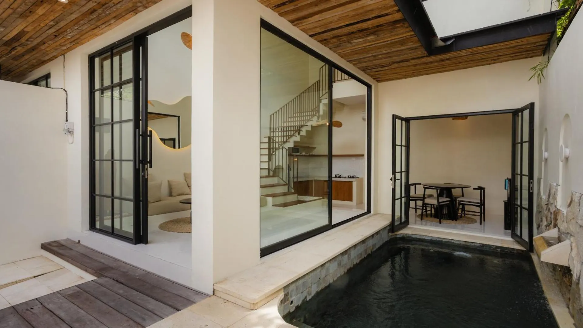 Villa Batu Putih 2 Seminyak